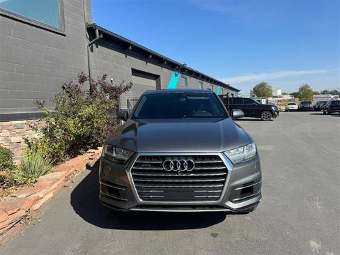 Used 2017 Audi Q7 3.0T Premium Plus image 8