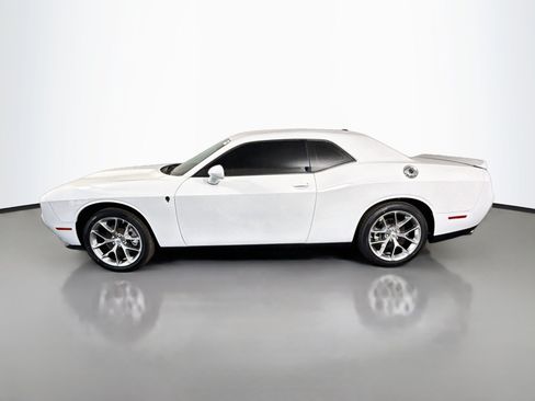 Used 2022 Dodge Challenger GT RWD image 6