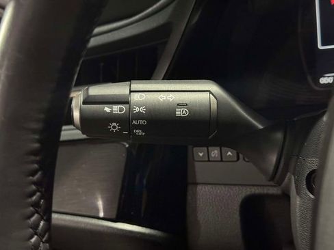 Certified 2023 Lexus ES 250 w/ Premium Package AWD/4WD image 29