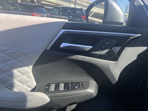 Used 2022 Mitsubishi Outlander SEL image 13