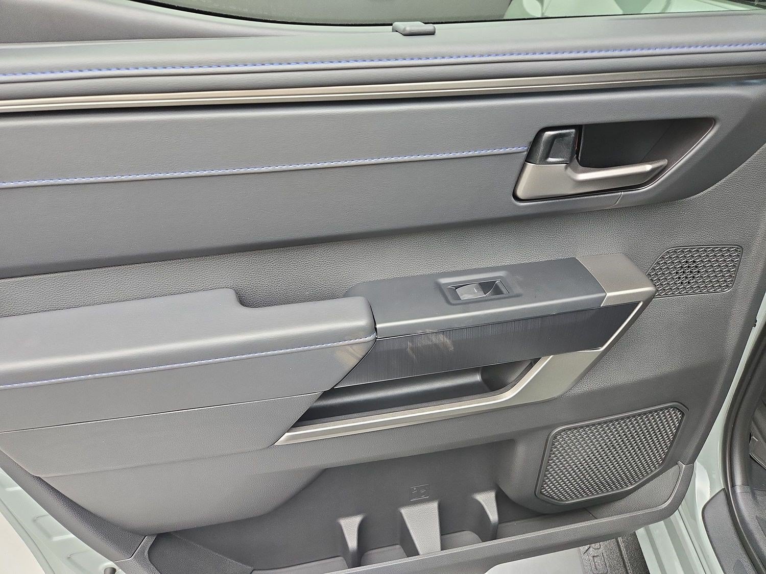 New 2026 Toyota Tundra Platinum AWD/4WD image 19