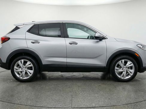 Used 2025 Buick Encore GX Preferred FWD image 11