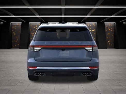 New 2026 Lincoln Aviator Reserve w/ Luxury Package RWD image 5
