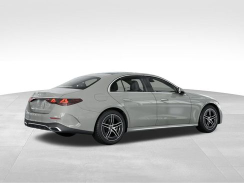 New 2026 Mercedes-Benz E 350 4MATIC Sedan image 20