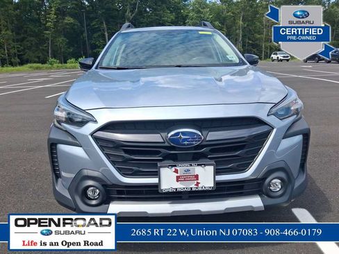 Used 2023 Subaru Outback Limited AWD/4WD image 8