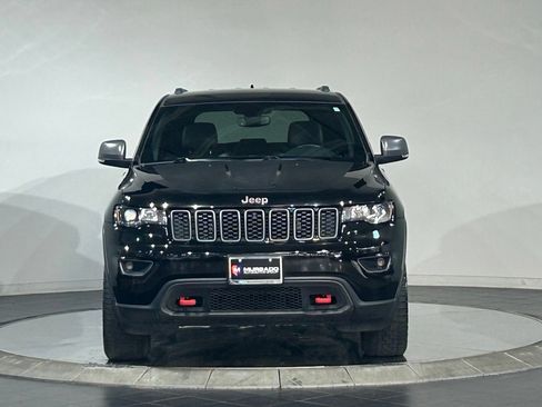 Used 2019 Jeep Grand Cherokee Trailhawk AWD/4WD image 3