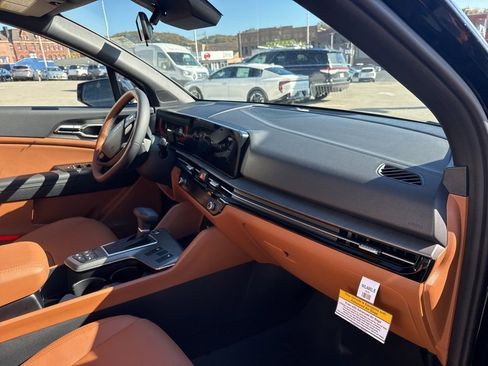 New 2026 Kia Sportage X-Line w/ X-Line Premium Package image 17