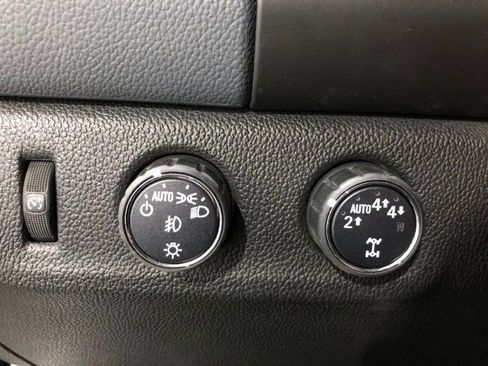 Used 2017 Chevrolet Colorado Z71 image 13