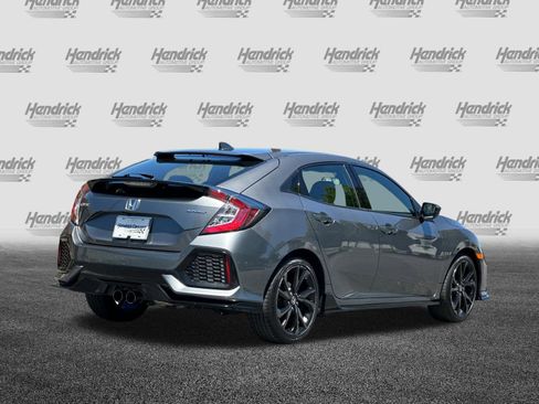 Used 2017 Honda Civic Sport image 5