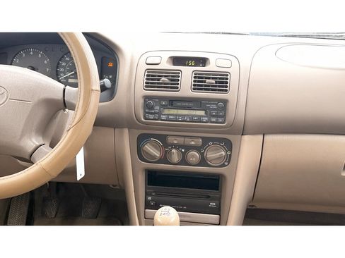 Used 2001 Toyota Corolla CE image 14