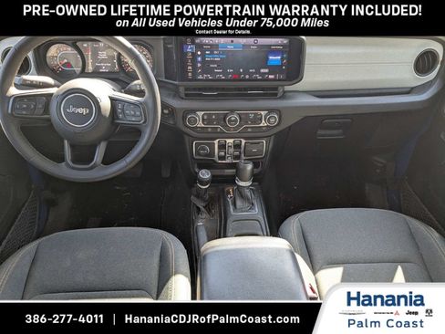 Used 2024 Jeep Gladiator Sport AWD/4WD image 13