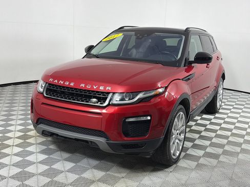 Used 2017 Land Rover Range Rover Evoque SE AWD/4WD image 8