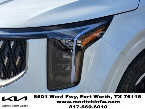 New 2026 Kia Carnival EX FWD image 5