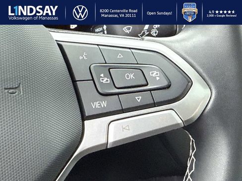 Used 2022 Volkswagen Tiguan SE image 19