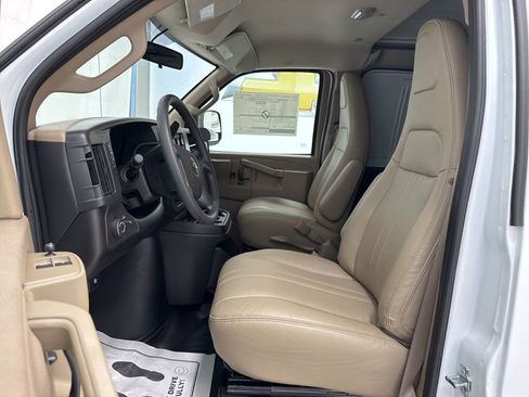 New 2025 Chevrolet Express 2500 w/ Driver Convenience Package image 21