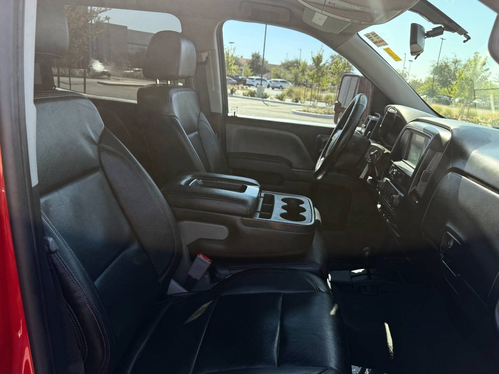 Used 2018 Chevrolet Silverado 1500 Custom w/ Custom Convenience Package AWD/4WD image 20