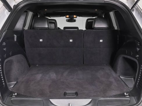 Used 2020 Jeep Grand Cherokee Altitude image 41