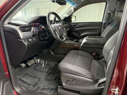 Used 2017 Chevrolet Suburban LS AWD/4WD image 10