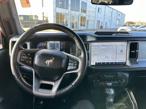 Certified 2023 Ford Bronco Outer Banks image 15