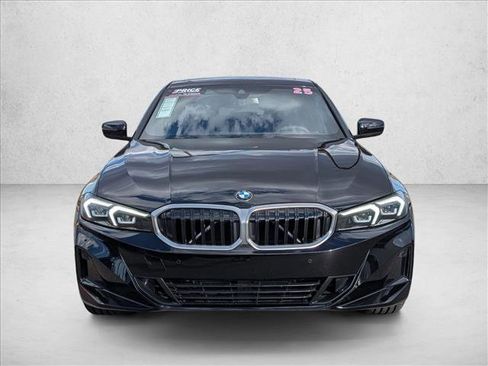 Used 2025 BMW 330i Sedan w/ Premium Package RWD image 2