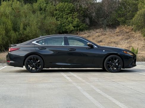 Certified 2024 Lexus ES 300h F Sport w/ Accessory Package (Z1) FWD image 8