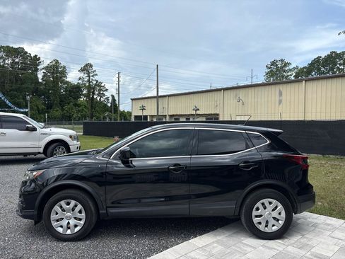 Used 2020 Nissan Rogue Sport S FWD image 7