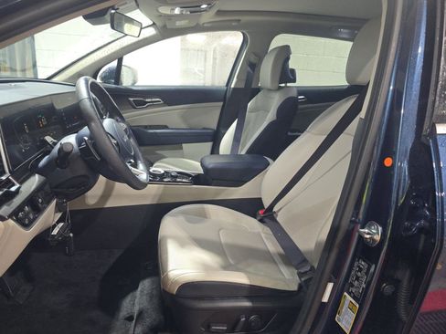 Used 2024 Kia Sportage EX w/ EX Premium Package AWD/4WD image 10