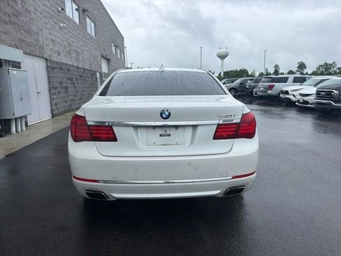 Used 2015 BMW 740i RWD image 7