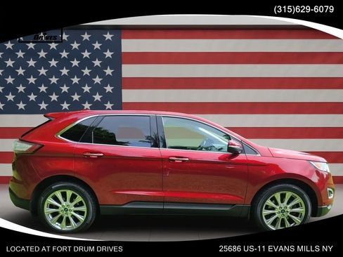 Used 2017 Ford Edge Titanium w/ Equipment Group 302A AWD/4WD image 4
