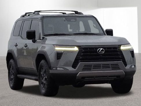 Used 2024 Lexus GX 550 AWD/4WD image 3