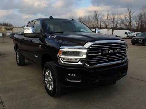 Used 2024 RAM 2500 Laramie w/ Safety Group image 6