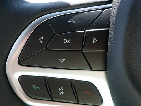 New 2026 Chrysler Pacifica Select image 14