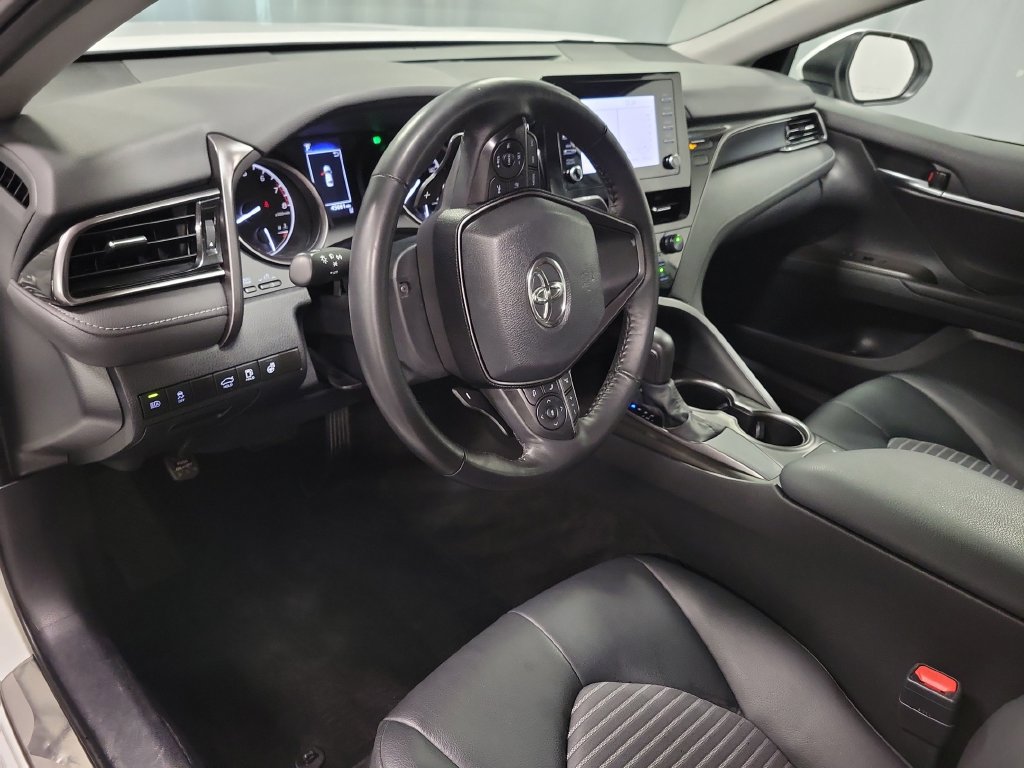 Used 2024 Toyota Camry SE FWD image 16