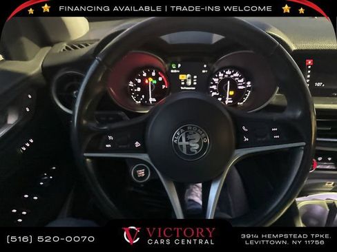 Used 2018 Alfa Romeo Stelvio AWD image 36