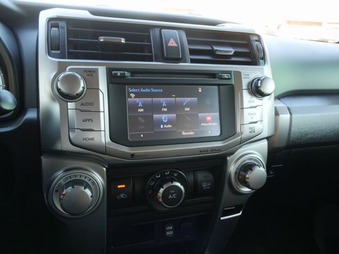 Used 2016 Toyota 4Runner SR5 image 24