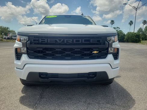 Used 2025 Chevrolet Silverado 1500 Custom AWD/4WD image 4
