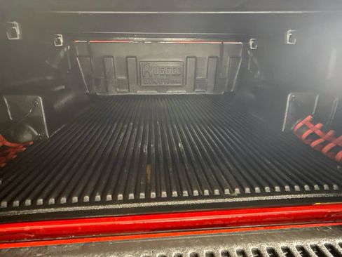 Used 2019 RAM 1500 Big Horn RWD image 27