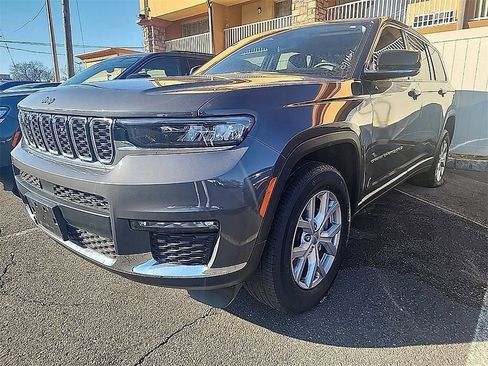 Used 2022 Jeep Grand Cherokee L Limited image 3