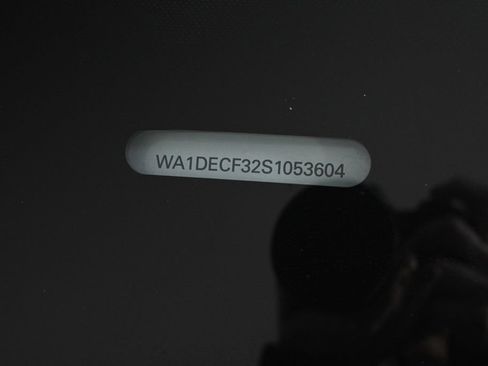 Certified 2025 Audi Q3 2.0T Premium w/ Convenience Package image 24