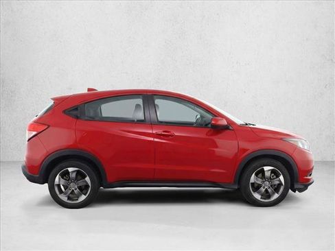 Used 2018 Honda HR-V LX image 8