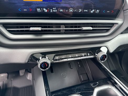 New 2026 Chevrolet Silverado EV LT image 45