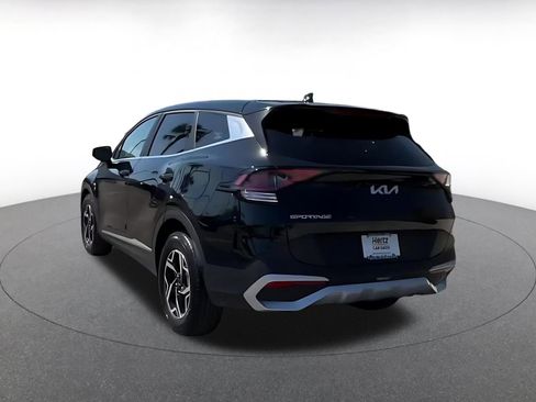 Used 2025 Kia Sportage LX image 11