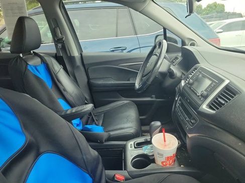 Used 2019 Honda Ridgeline RTL image 2