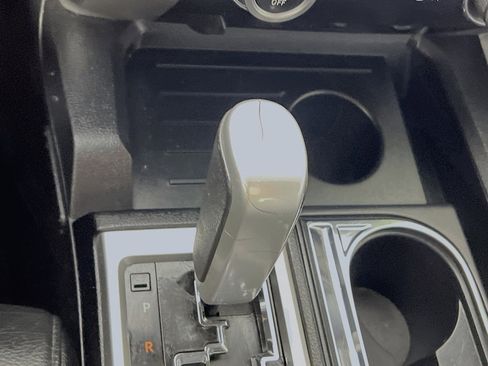 Used 2019 Toyota Tundra Limited image 23