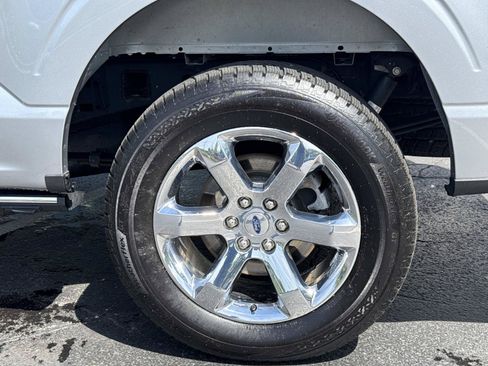 Used 2023 Ford F150 Lariat w/ Equipment Group 502A High AWD/4WD image 10