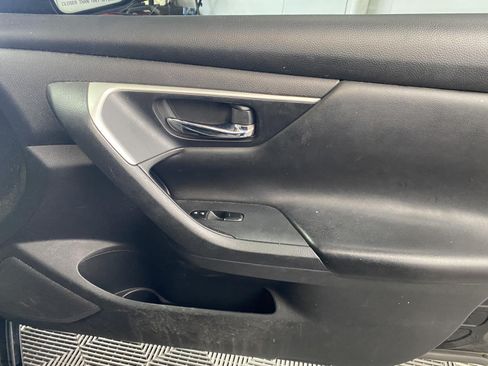 Used 2018 Nissan Altima 2.5 S w/ S Convenience Package FWD image 7