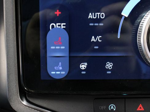 Used 2022 Ford Expedition Platinum image 23