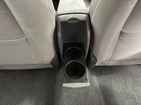 Used 2004 Toyota Prius FWD image 18
