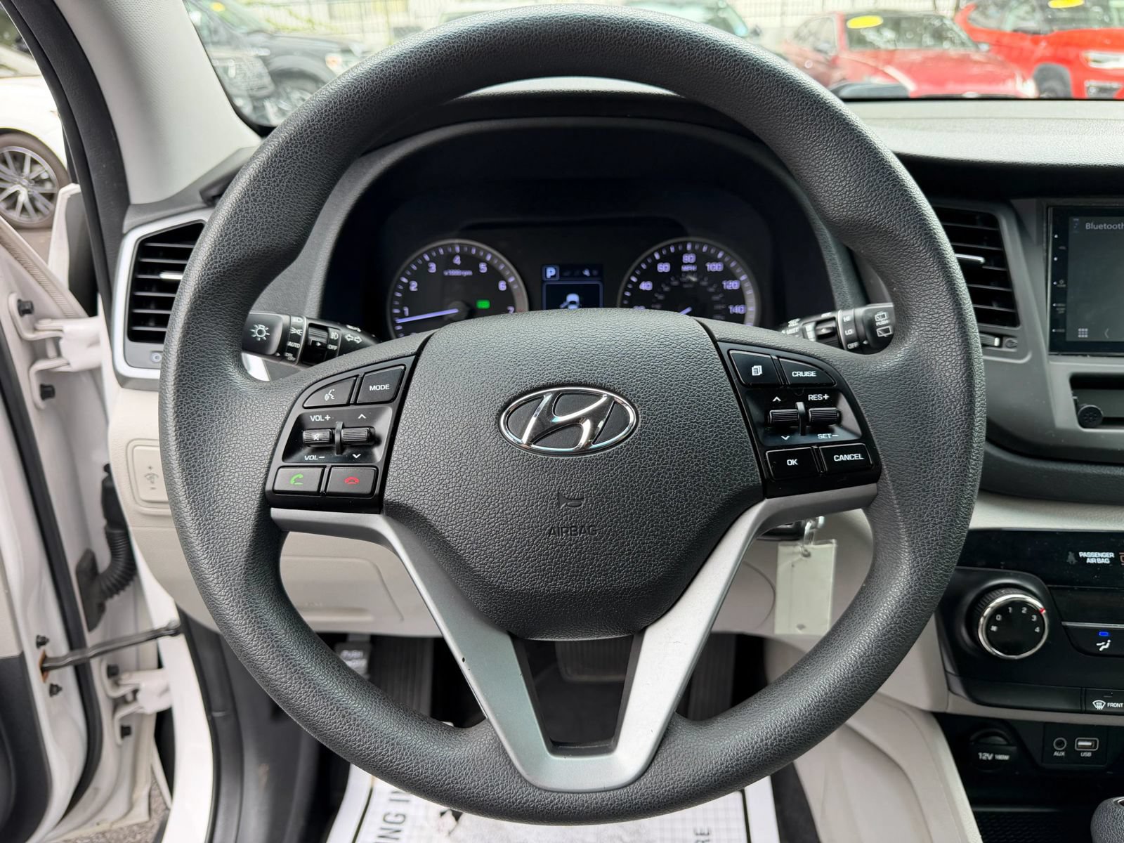 Used 2017 Hyundai Tucson SE w/ SE Popular Package 02 AWD/4WD image 10