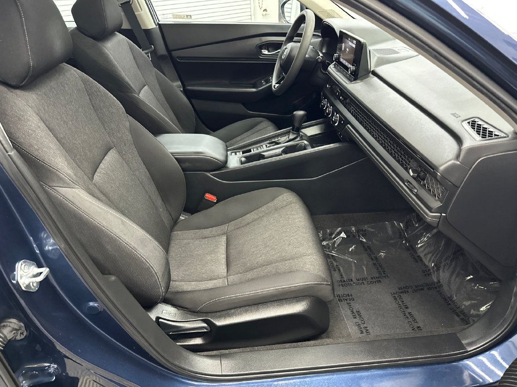 Used 2024 Honda Accord EX image 14